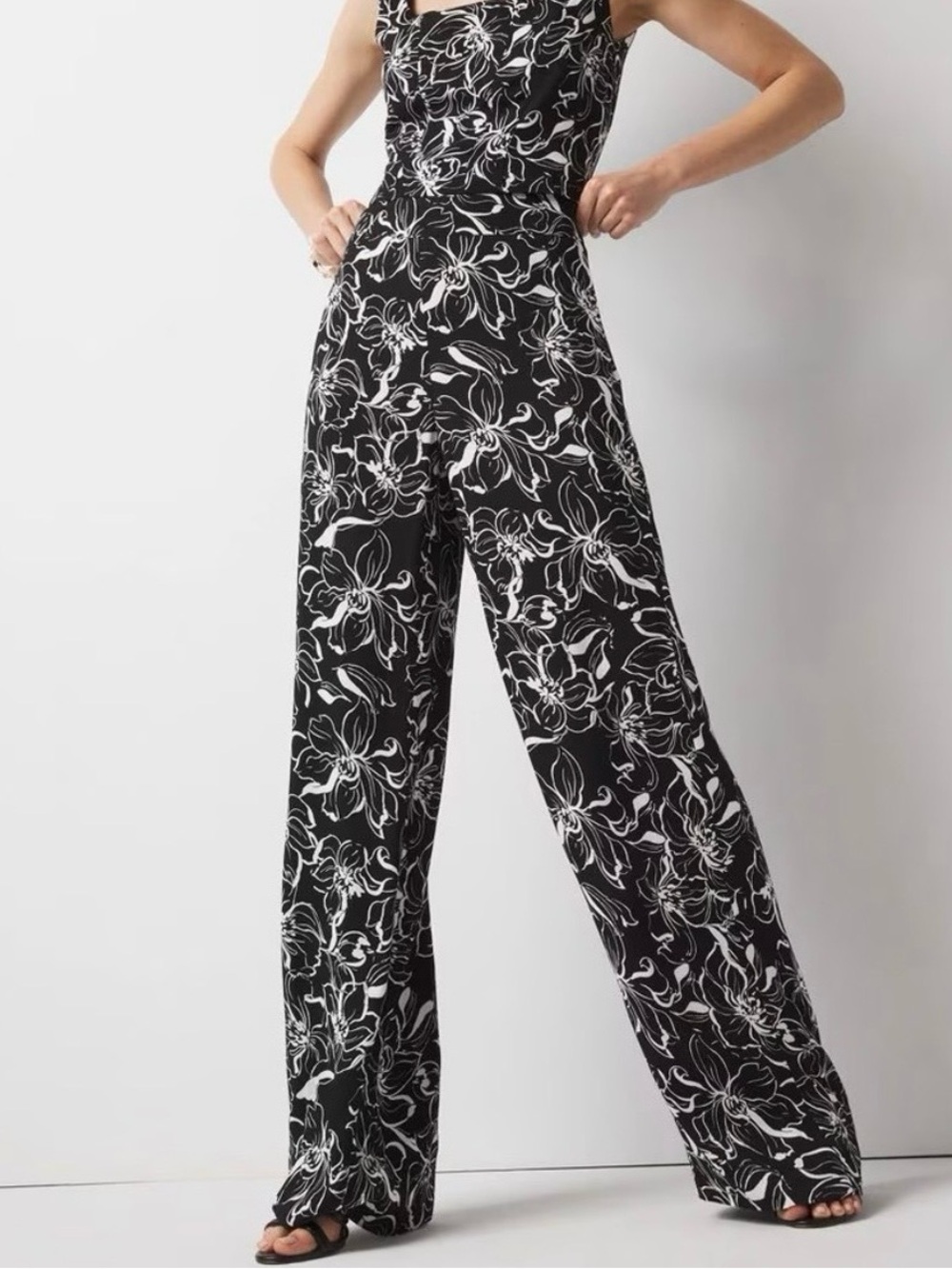 Black & White Floral Wide-Leg Pants NWT